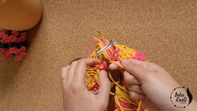 Tutorial: 2 ways of closing a macrame bag EN-FR 2 manières de fermer un fond de sac en macramé смотреть онлайн