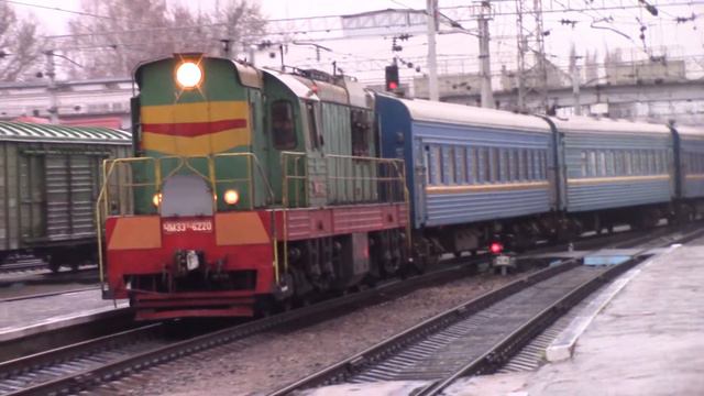 ЧМЭ3Э-6220 с пригородным 