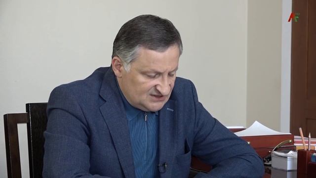 Актуальное интервью. Беслан Эшба, глава администрации г. Сухум. смотреть онлайн