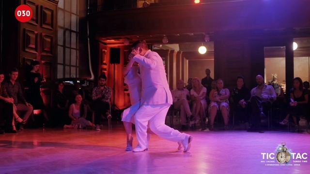 Chantal Fernandez and Octavio Fernandez – La mariposa смотреть онлайн