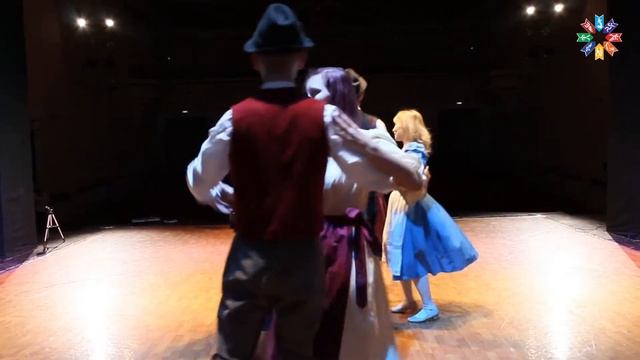 Танцевальный Трофей Осенний сезон 2020 - Контрданс "Тирольский вальс" смотреть онлайн