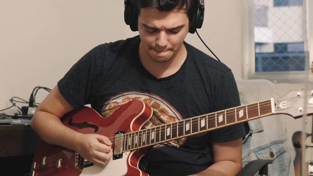 Epiphone Riviera смотреть онлайн