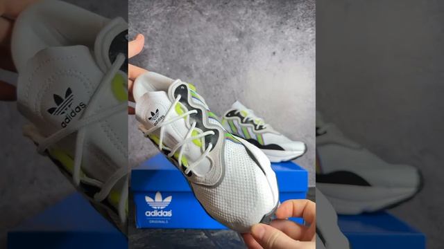 Adidas Ozweego