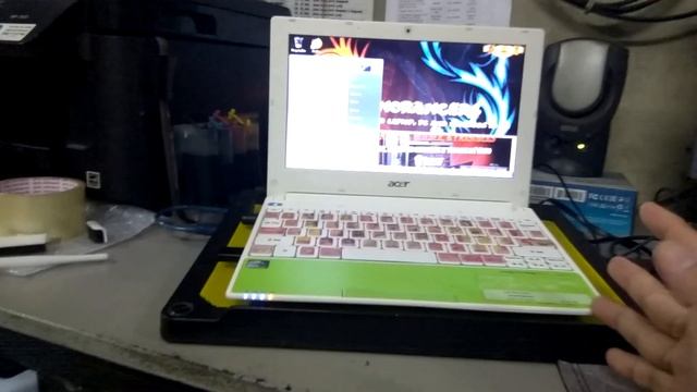 ITechnoVlog Edisi Service Dua Netbook Acer Happy One Part 2 смотреть онлайн