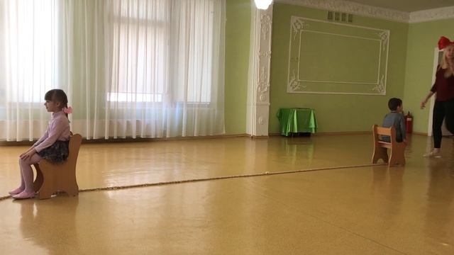 День смеха в детском саду Веселая игра с детьми смотреть онлайн