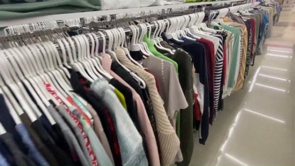 Обзор на секонд-хенд "Столичный Гардероб" в Санкт-Петербурге.