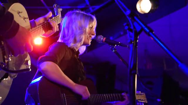 Anais Mitchell - Leeds 2019 смотреть онлайн