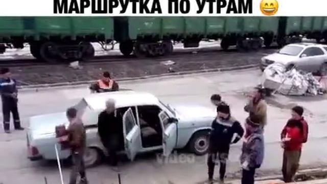 Прикол,правдивый анекдот в машине с гармошкой.