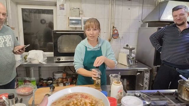 25.02.23 Хумус и фалафель חומוס ופלאפל смотреть онлайн