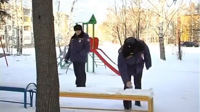 Рейд по состоянию детских игровых площадок в селе Орудьево смотреть онлайн