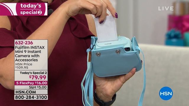Fujifilm INSTAX Mini 9 Instant Camera with Accessories смотреть онлайн
