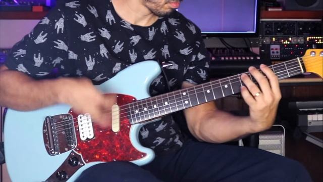 Fender Mustang Kurt Cobain Signature смотреть онлайн