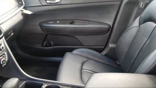 2019 Kia Optima Sedan EX смотреть онлайн