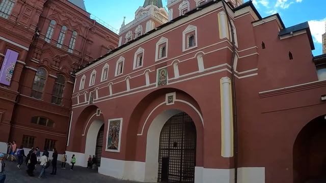 "Москва сегодня и сейчас" у Воскресенских ворот Китай-города смотреть онлайн