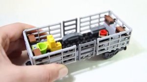 Грузовой поезд.Лего Сити.Обучающие мультики и развивающие видео сборки из конструктора Лего.