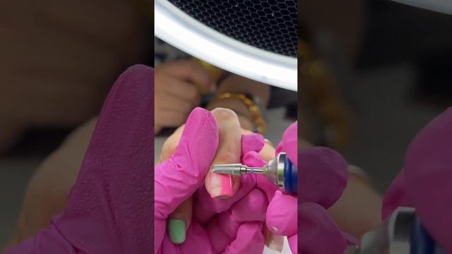 Вытяжка для маникюра и педикюра 4Blanc #shorts #naildesign #manicuretutorial #gelnails #nailart смотреть онлайн