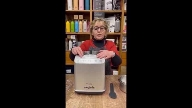 Gelato Expert, la gelatiera di Magimix смотреть онлайн