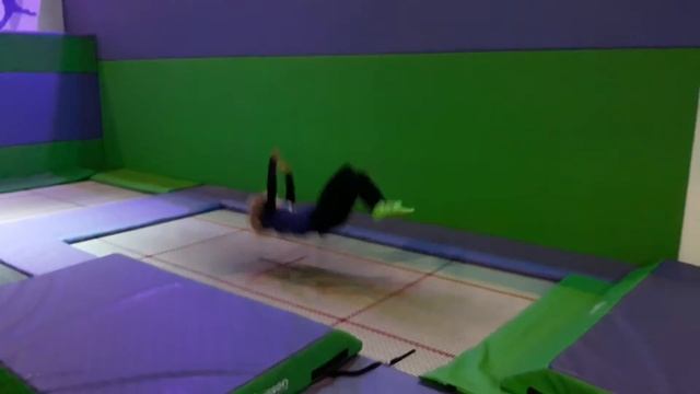 Crash dive #1 смотреть онлайн