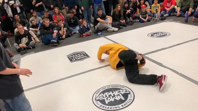 World BBoy Classic Hungary 2020 - 2 vs 2 - DEMO | Bboy Majko & bboy Boro смотреть онлайн