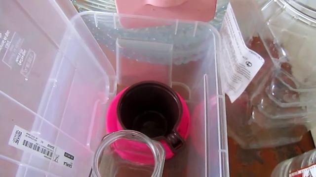 Жук в крупе, муке. Что делать? смотреть онлайн