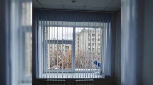 Жалюзи Вертикальные тканевые с установкой на потолок Армстронг, в ткани Акация сиреневый