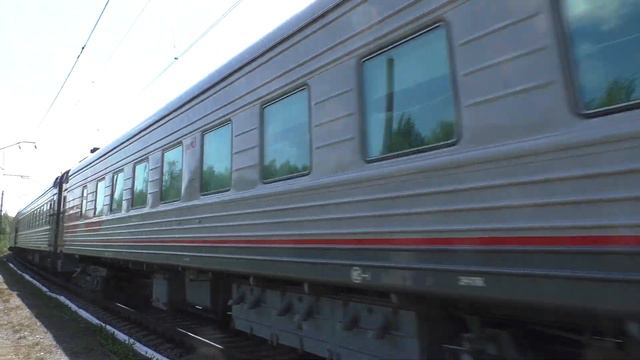 ЭП2К-042 с пассажирским поездом № 106 Волгоград - Нижневартовск смотреть онлайн