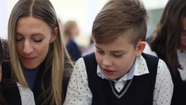 День учителя - репортаж смотреть онлайн