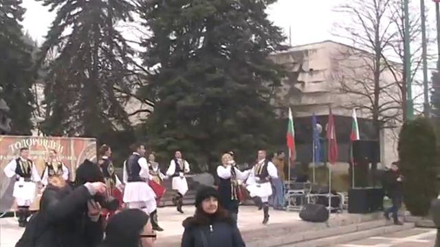 Празник е Тодоров ден в гр.Правец с Николина Чакърдъкова 24.02.18г. смотреть онлайн