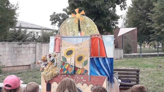 Театральный трамвай спектакль сказка "кот в сапогах" при поддержке компании Сенара. Таганрог. смотреть онлайн