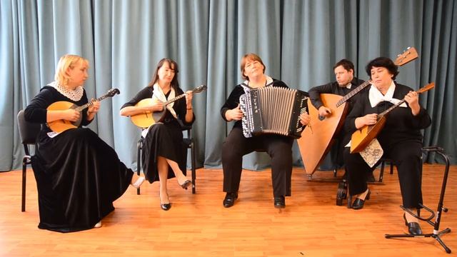 ансамбль преподавателей МБУДО "ДШИ № 2 " г. Челябинска "Музыкальный момент" смотреть онлайн