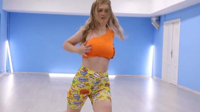 Reggaeton Dance By Lesya | Music: J Balvin - Reggaeton