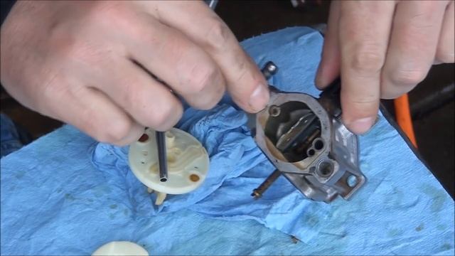 LEAKING Briggs and Stratton Intek NIKKI Carb Repair Rebuild Common Problem How to Fix wont run star смотреть онлайн