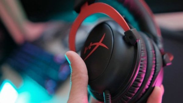 Most Legendary GAMING HEADSET? Hyper X Cloud 2