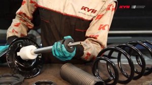 VW Transporter Multivan T5 - FRONT - Передние амортизаторы KYB установка