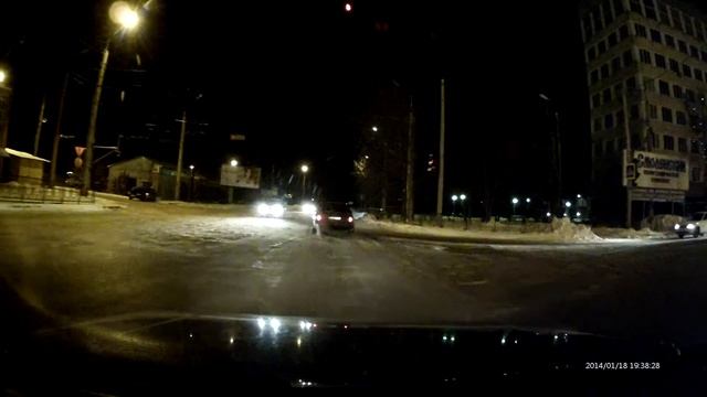 Видеорегистратор TrendVision TV 103 тест1 Автофорум Смоленск ролик 1 смотреть онлайн