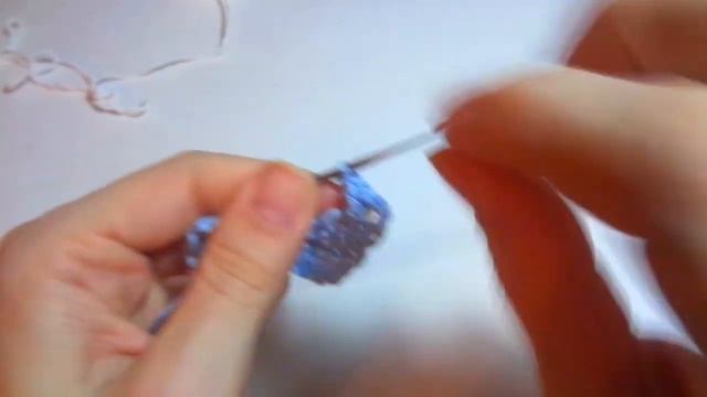 Очень красивая кайма из прекрещенных столбиков МК смотреть онлайн