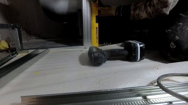 Практически идеальная подготовка под плитку для ванной комныты! смотреть онлайн