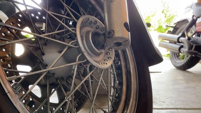 2007 Suzuki Boulevard C50T Front Axel install смотреть онлайн