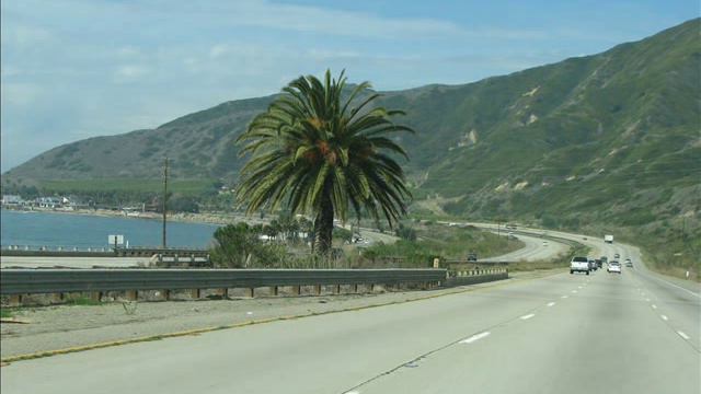 Marcos Valle - Naturalmente.wmv