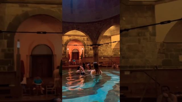 Rudas Bath are the most beautiful in Budapest with a panoramatic pool! #budapest #rudasbath #travel смотреть онлайн