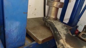 Замена сайлентблоков передних рычагов Тойота Авенсис