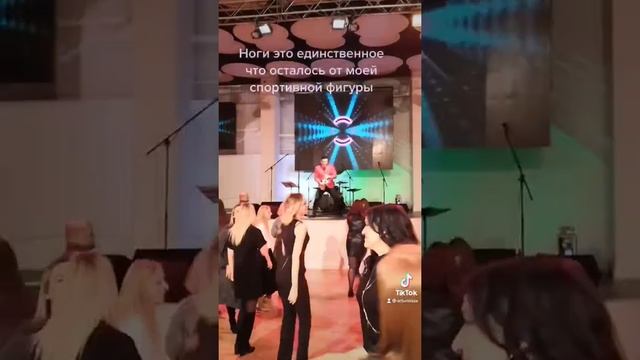 Шок ? Танцующий саксофонист!!! ? #саксофоне #танцы смотреть онлайн