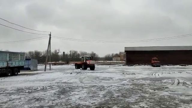 Ходовые испытания трактора Я - 250, красавец, прислал друг дедушки. смотреть онлайн