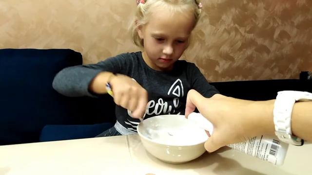 Как сделать слайм? / слайм из клея карандаша. смотреть онлайн