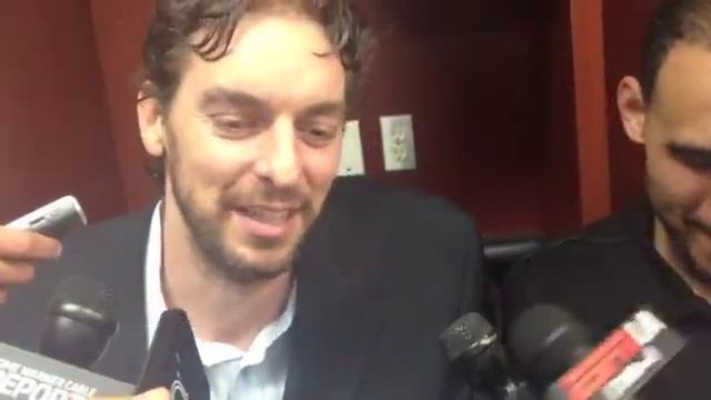ESPNLA: Pau Gasol on Robert Sacre смотреть онлайн