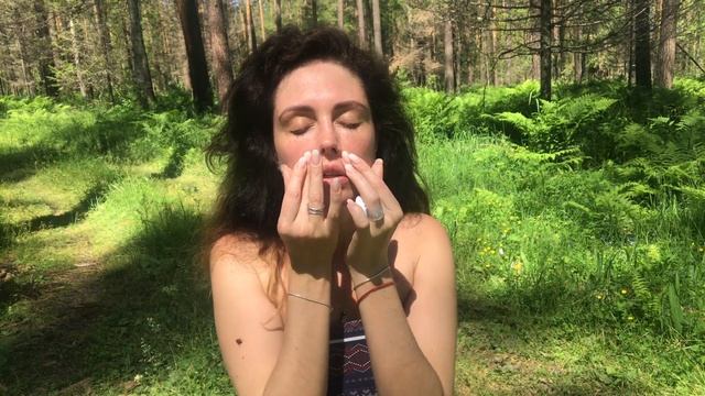 МОЛОДОСТЬ ЛИЦА. Простые дренажные приемы. Пощипывание.