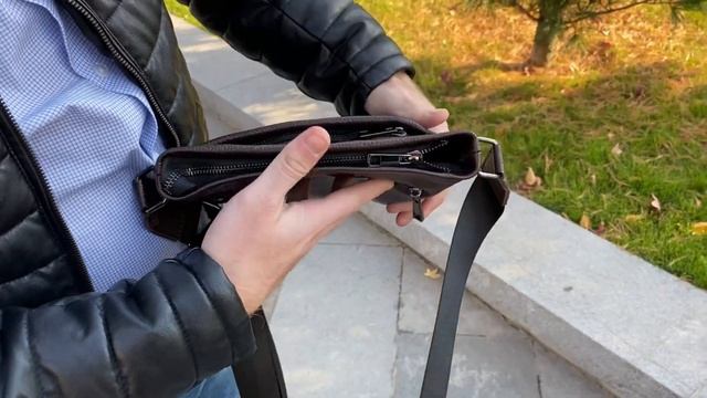 Мужская сумка из натуральной кожи Коричневая. Код товара 778К смотреть онлайн