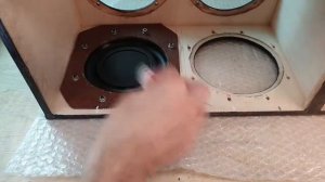 Колонка из автомобильных  динамиков и магнитоллы своими рукама ***Multimedia Bluetooth***