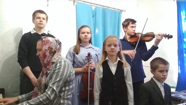 Пусть нить Рождества никогда не прервется смотреть онлайн
