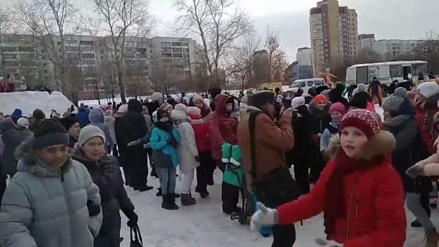 масленичные гуляния Тюмень 2018. Атриум. Масленица смотреть онлайн